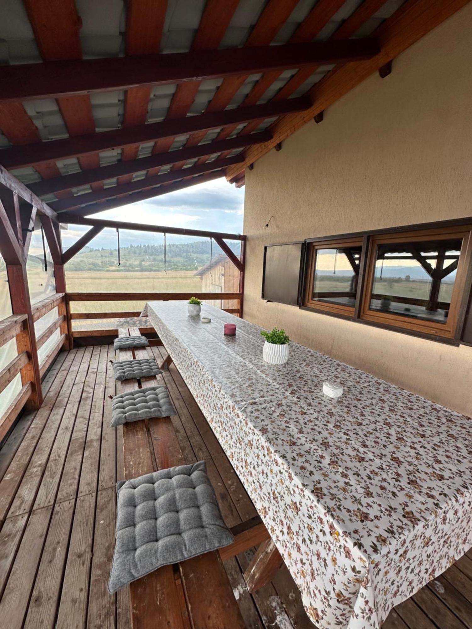 K&N Vendeghaz Villa Voslobeni Buitenkant foto
