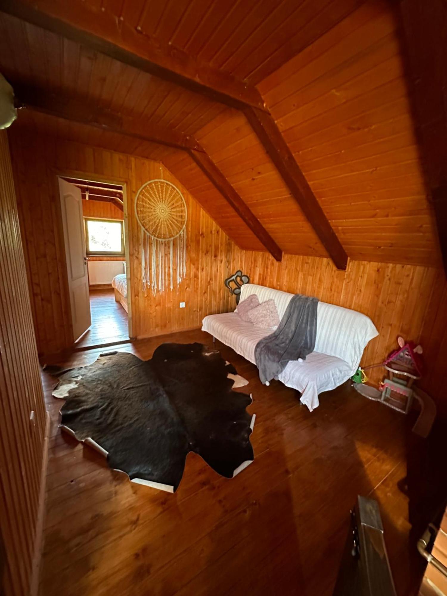 K&N Vendeghaz Villa Voslobeni Buitenkant foto