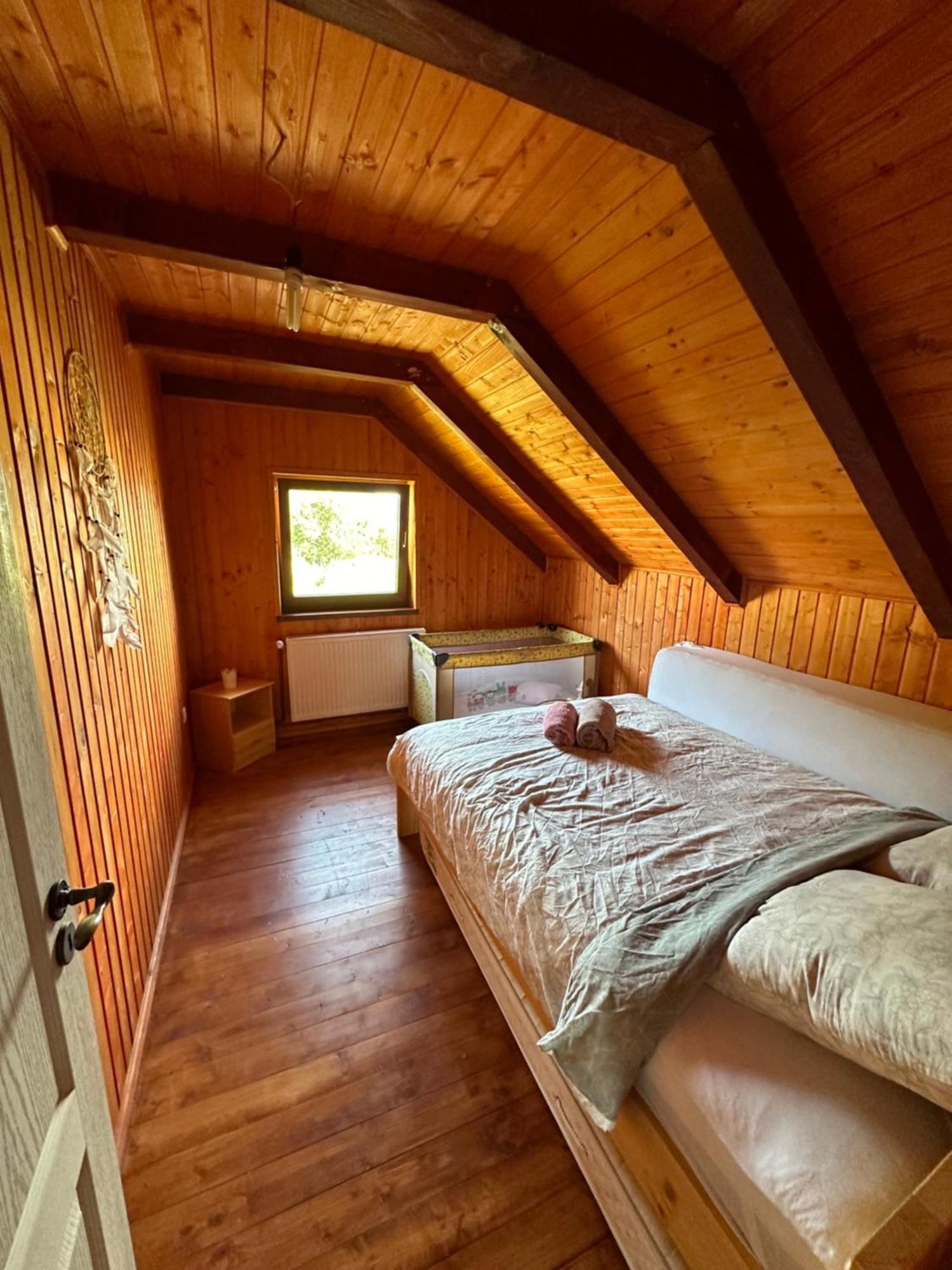 K&N Vendeghaz Villa Voslobeni Buitenkant foto